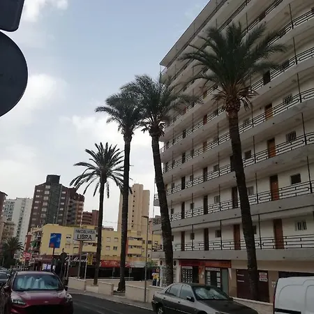 아파트 Happy Loix Wifi Aa Pool Parking Incluido 베니돔